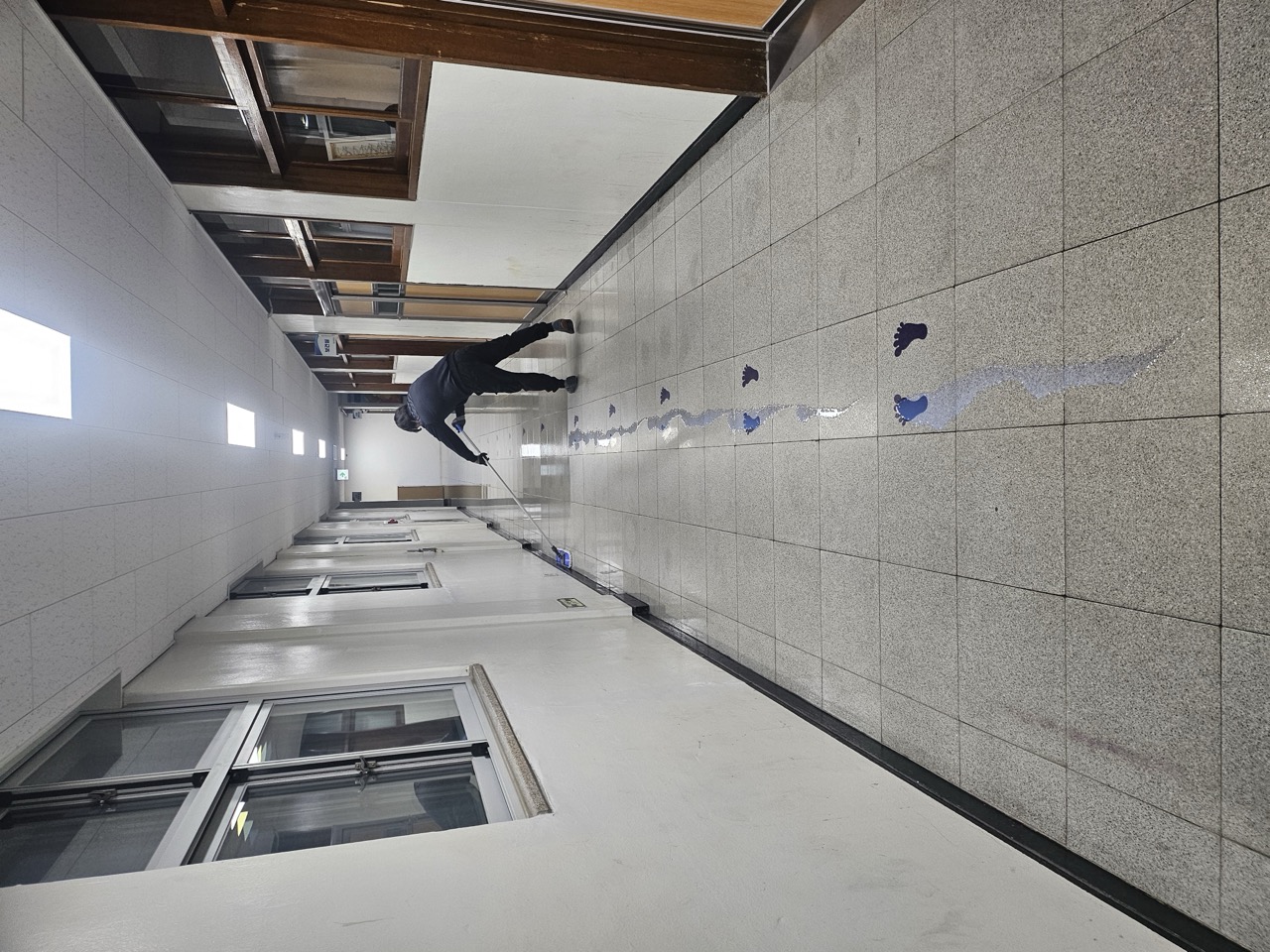 학교청소 작업 4